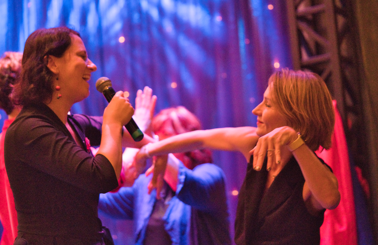 Playback performers on stage - click to play video